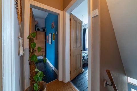 15 Cornwall Avenue, Manchester, M19 2UN