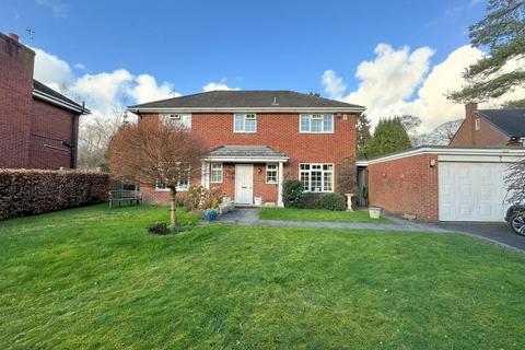 4 bedroom detached house to rent, Aldford Place, Alderley Edge