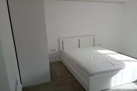 House share to rent, Tranton Road, London SE16