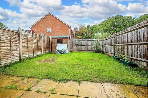 3 bedroom semi-detached house for sale, Icarus Avenue, Burgess Hill, RH15