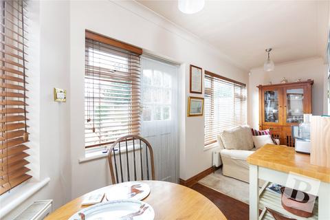 3 bedroom semi-detached house for sale, Chelmer Road, Upminster, RM14