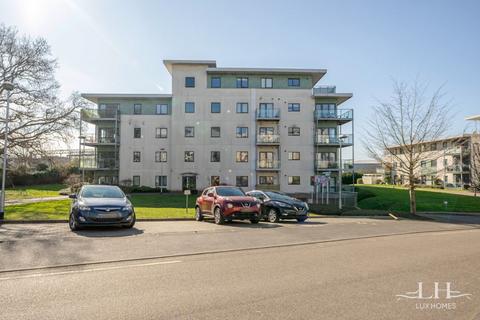 2 bedroom apartment for sale, Adlington House, Brentwood