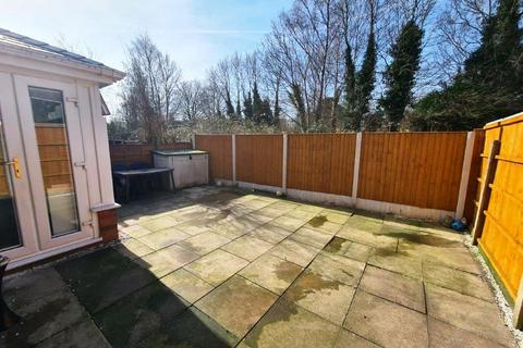 35 Moorside Crescent, Droylsden, Manchester, M43 7HT