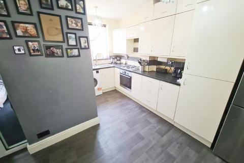 35 Moorside Crescent, Droylsden, Manchester, M43 7HT