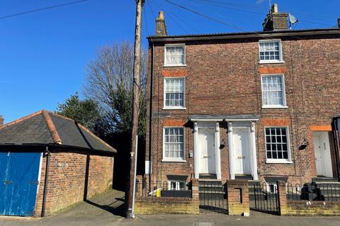 1 bedroom flat for sale, Flat 3, 1 Icknield Street, Dunstable, Bedfordshire, LU6 3AD