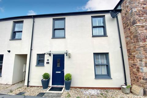 3 bedroom terraced house to rent, Perreyman Square, Tiverton, Devon