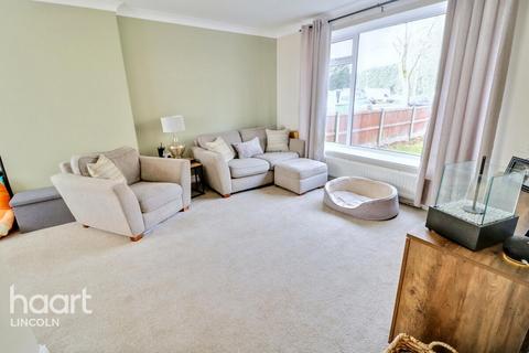 2 bedroom end of terrace house for sale, Ashby Avenue, Lincoln