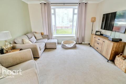 2 bedroom end of terrace house for sale, Ashby Avenue, Lincoln