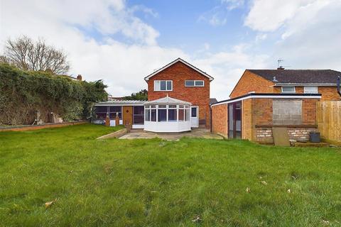 3 bedroom detached house for sale, Orchard Way, Leigh, Worcester