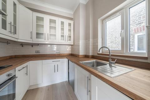 1 bedroom flat for sale, Oakdale Road, Streatham