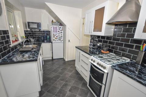 2 bedroom semi-detached house for sale, Beechwood Close, Jarrow