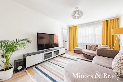 21 Bowes Close, Watton, Thetford, IP25 6UR