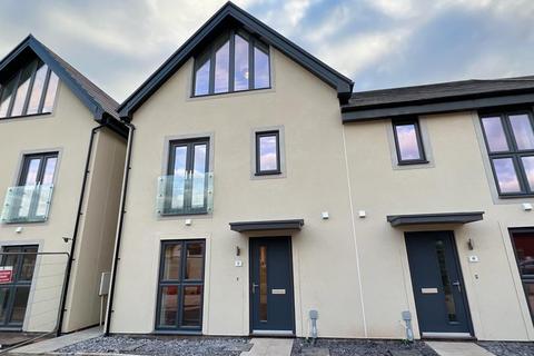 4 bedroom end of terrace house to rent, Trinity Gardens, Brockworth GL3