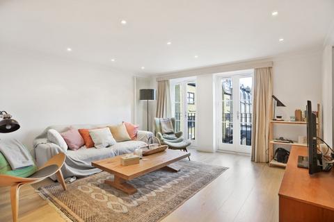 2 bedroom apartment for sale, Beauchamp Place, London SW3