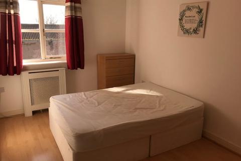 1 bedroom flat to rent, Otter close, Blaker Road, Stratford E15