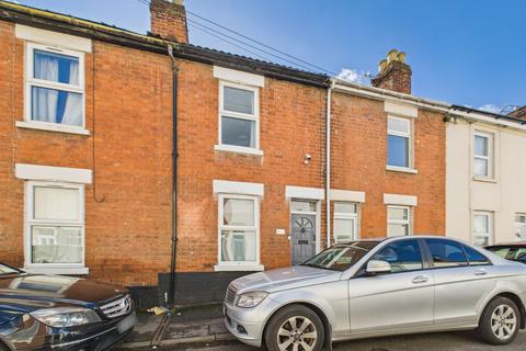 2 bedroom terraced house for sale, New Street, Gloucester, Gloucestershire, GL1