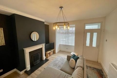 2 bedroom house to rent, Springfield Mount, Horsforth, Leeds, West Yorkshire, UK, LS18