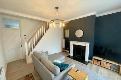 2 bedroom house to rent, Springfield Mount, Horsforth, Leeds, West Yorkshire, UK, LS18