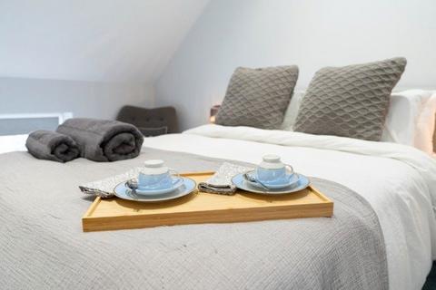 undefined, Main Street, Keyworth NG12