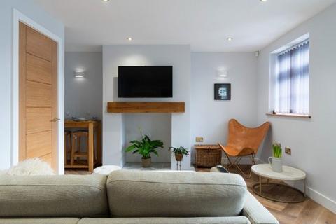 undefined, Main Street, Keyworth NG12