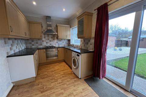 2 bedroom semi-detached house for sale, Davison Road, Darlington