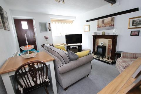 1 bedroom cottage for sale, Town Lane, Thackley/Idle