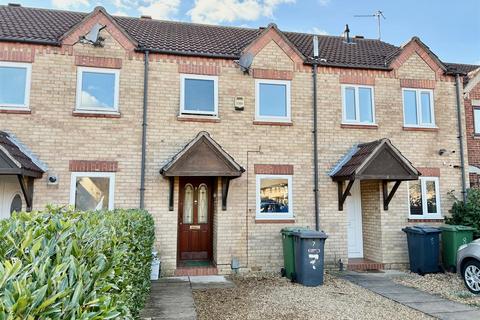 2 bedroom terraced house to rent, Osprey, Orton Goldhay, Peterborough