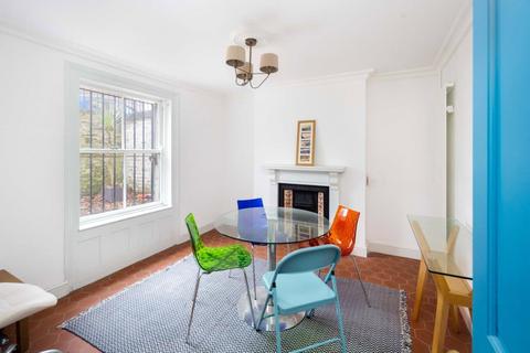 4 bedroom terraced house for sale, Arnold Road, Bow, London, E3