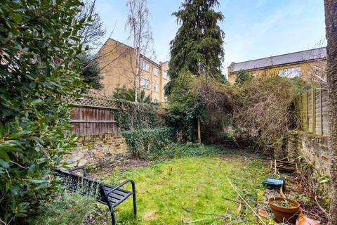 47 Arnold Road, London, E3 4NU
