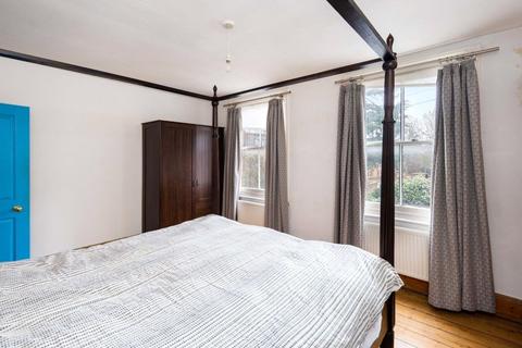 47 Arnold Road, London, E3 4NU
