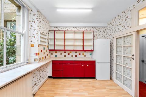 11a Lauder Road, Edinburgh, EH9 2EN
