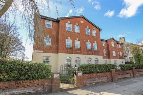 2 bedroom apartment to rent, Walmersley Manor, Walmersley Road, Bury, BL9 6NX