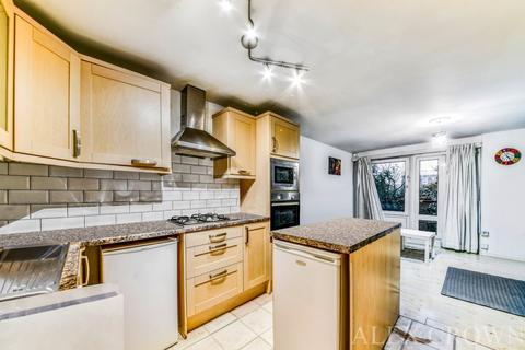 1 bedroom flat for sale, Gilden Crescent, Kentish Town