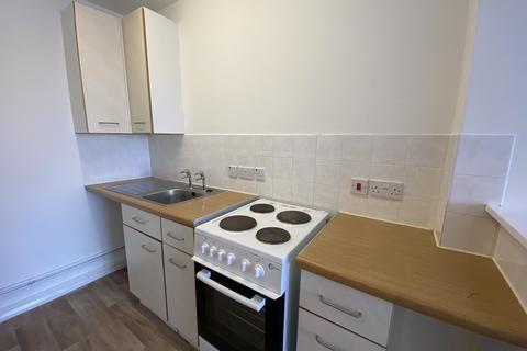 1 bedroom flat to rent, Camperdown Street, Bexhill-on-Sea TN39