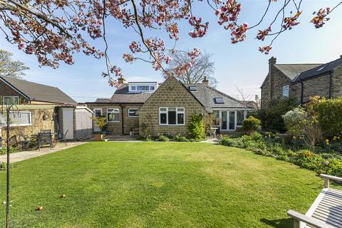4 bedroom detached house for sale, Moor Lane, Netherton, Huddersfield