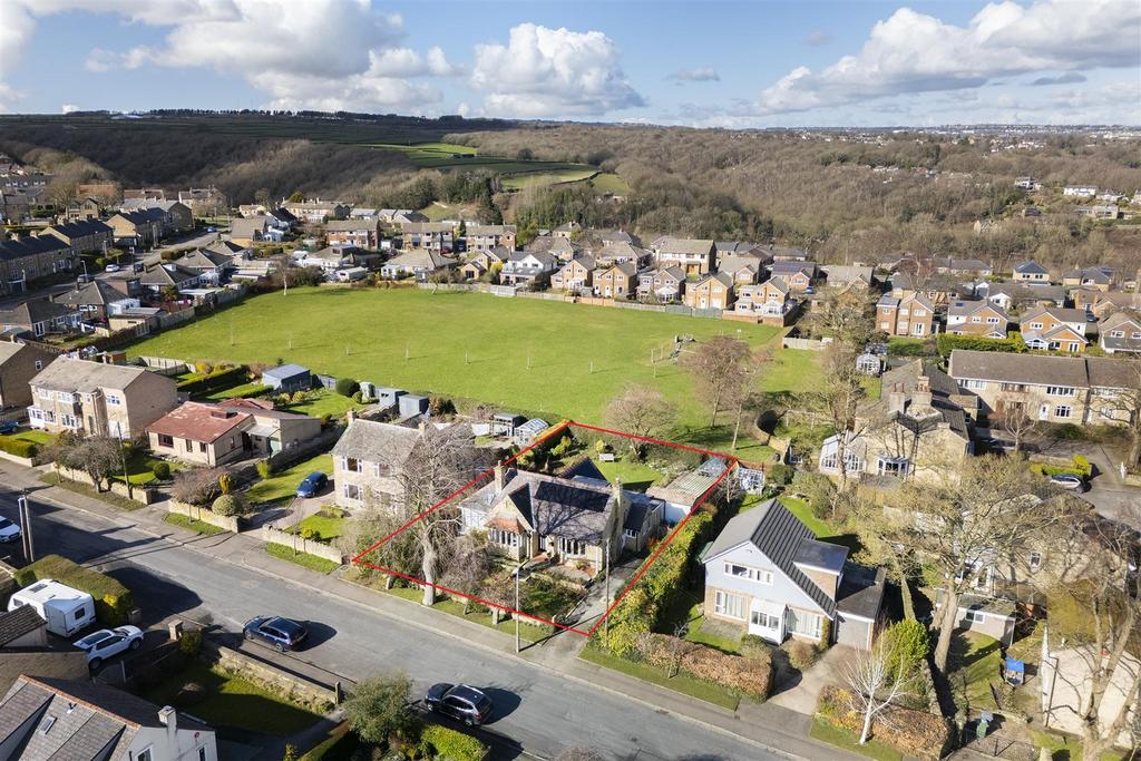 Bramleys Estate Agents - Moor Lane - Netherton (3.