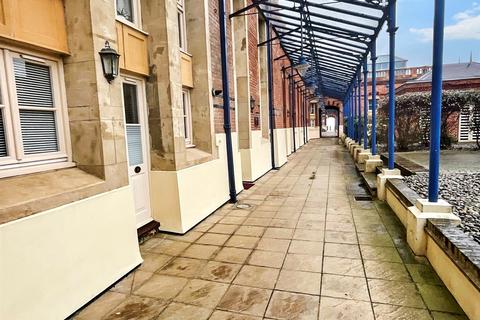 1 bedroom ground floor flat for sale, Canterbury Road, Westbrook, Margate, Kent