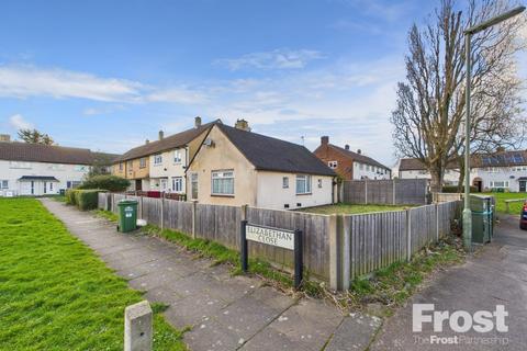 12 Elizabethan Close, Stanwell, Staines, TW19 7QL