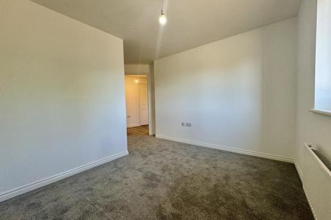 2 bedroom flat to rent, Honduras Gardens, Newton Leys