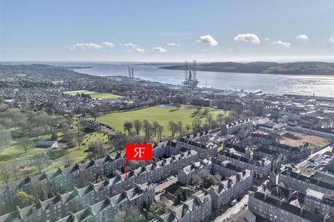 2 bedroom apartment for sale, Baldovan Terrace, Dundee DD4