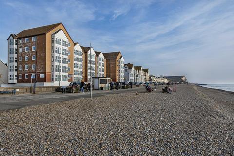 1 bedroom retirement property for sale, Stratheden Court, Esplanade, Seaford