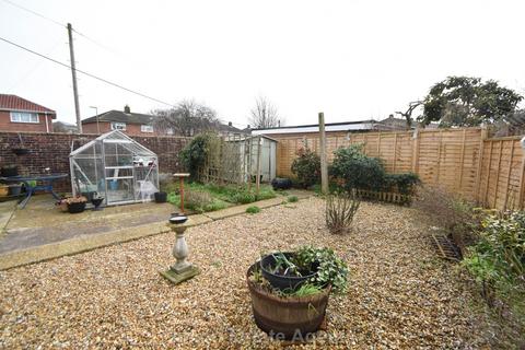 2 bedroom end of terrace house for sale, Turner Avenue, Gosport