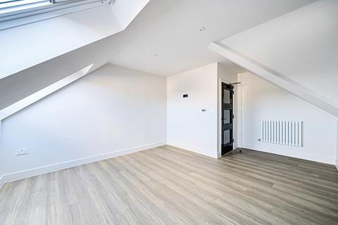 1 bedroom flat for sale, Hyde Street, Winchester, Hampshire, SO23