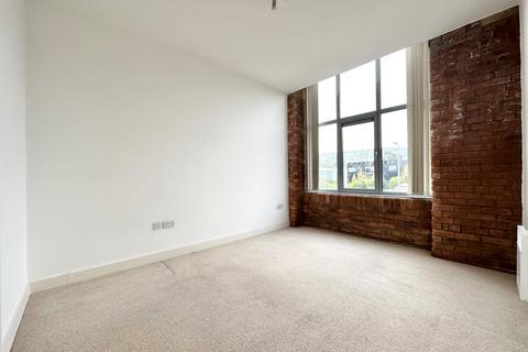 2 bedroom flat to rent, Dewsbury Road, Elland, West Yorkshire, HX5