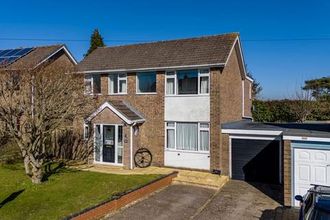 4 bedroom detached house for sale, Croft Road, Oakley, Basingstoke, RG23 7LA