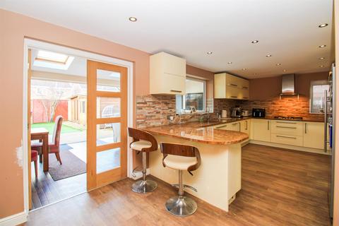 4 bedroom detached house for sale, Troon Close, Normanton WF6