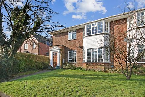 2 bedroom ground floor maisonette for sale, Saxbys Lane, Lingfield, RH7