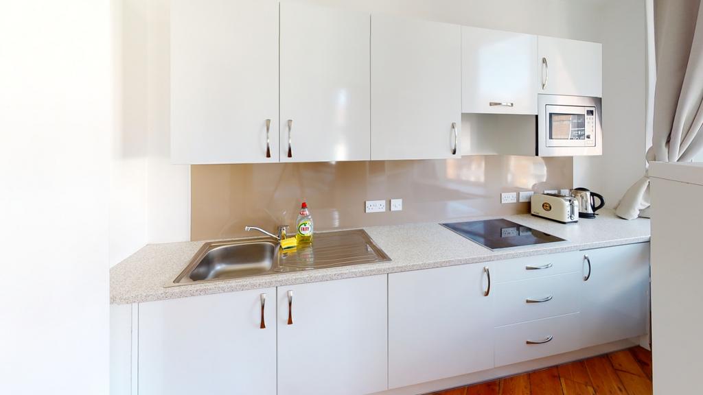 203-UPS-Kitchen
