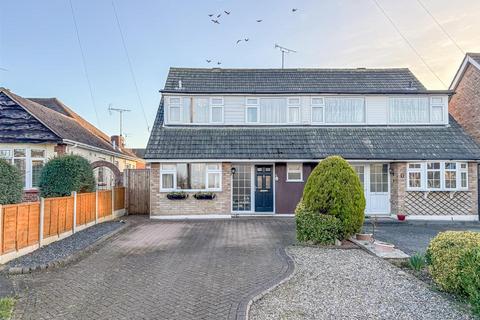 4 bedroom semi-detached house for sale, Everest, Rayleigh SS6