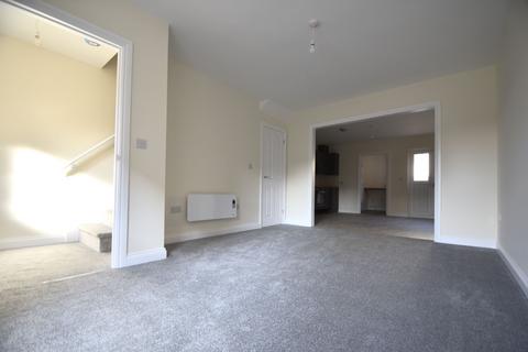 2 bedroom terraced house to rent, St. James Street, Newport PO30